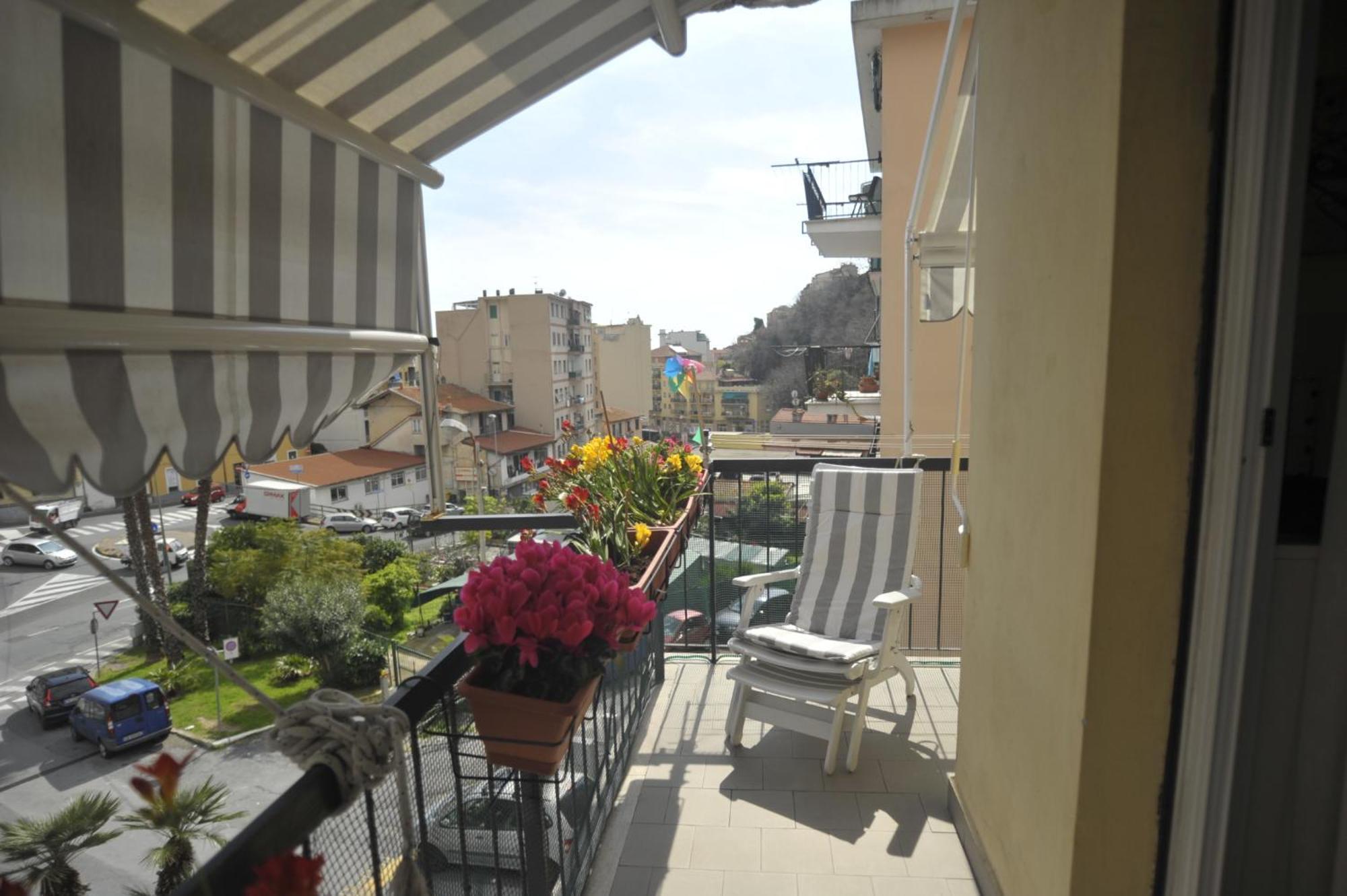 Casa Carina Centro Citta Con Garage Privato Apartman San Remo Kültér fotó