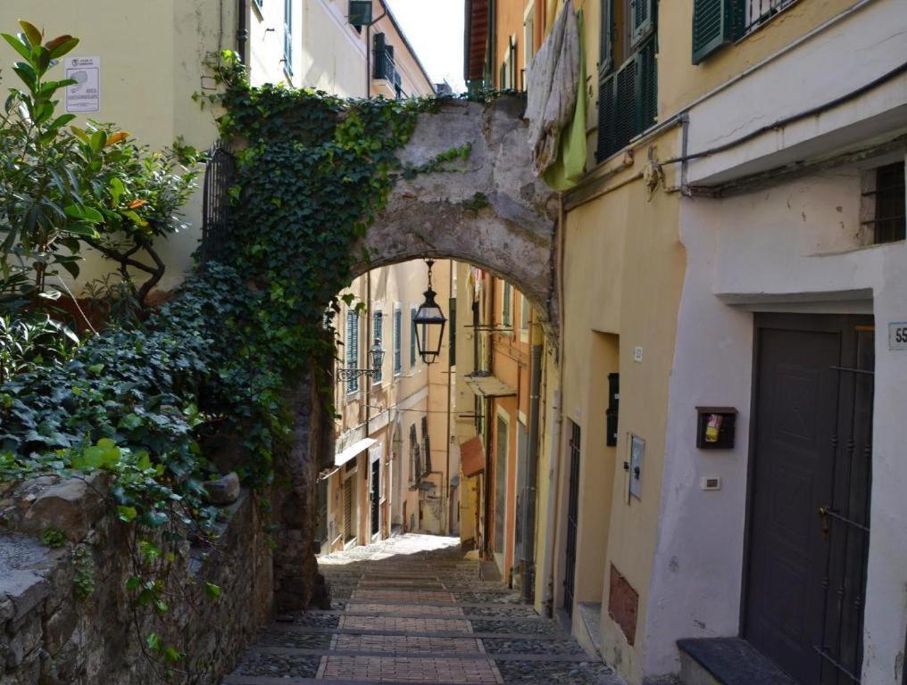Casa Carina Centro Citta Con Garage Privato Apartman San Remo Kültér fotó