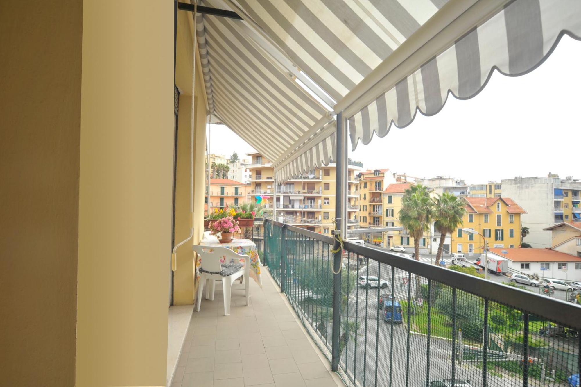 Casa Carina Centro Citta Con Garage Privato Apartman San Remo Kültér fotó