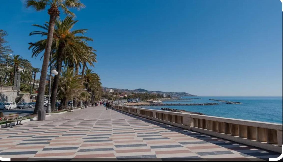 Casa Carina Centro Citta Con Garage Privato Apartman San Remo Kültér fotó